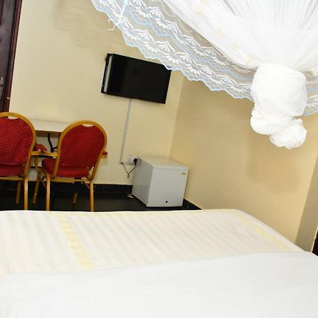 Florida Hotel Zaana Kampala Buitenkant foto
